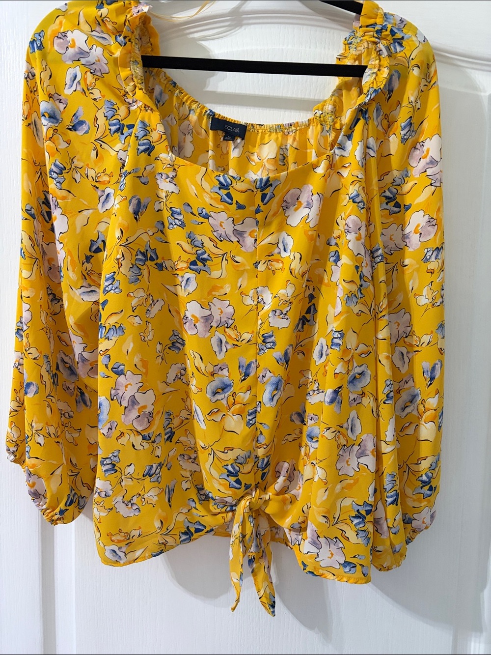 Eclair Yellow Floral Tie-Hem semi cropped Peasant Top